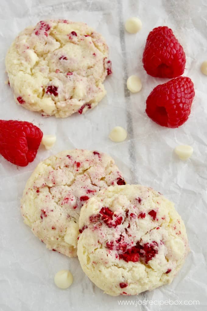 Raspberry Cheesecake Cookies