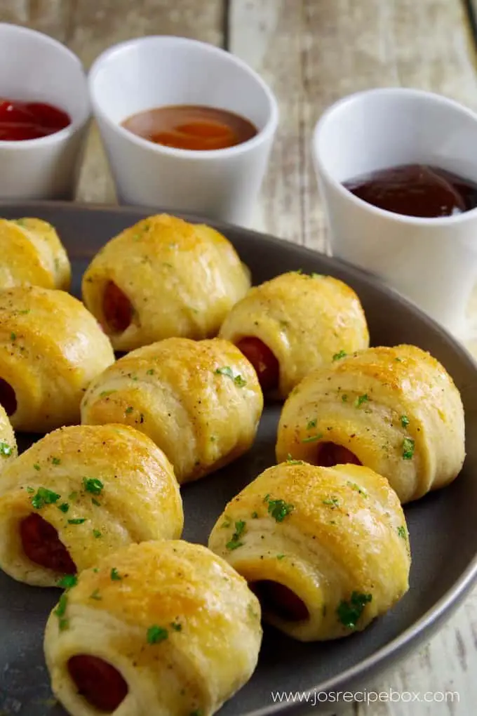 Butter-Glazed Pigs in a Blanket