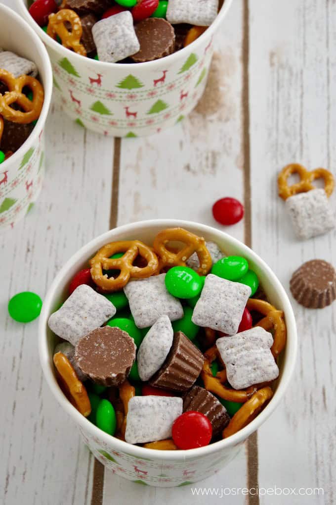 Santa’s Peanut Butter Party Mix