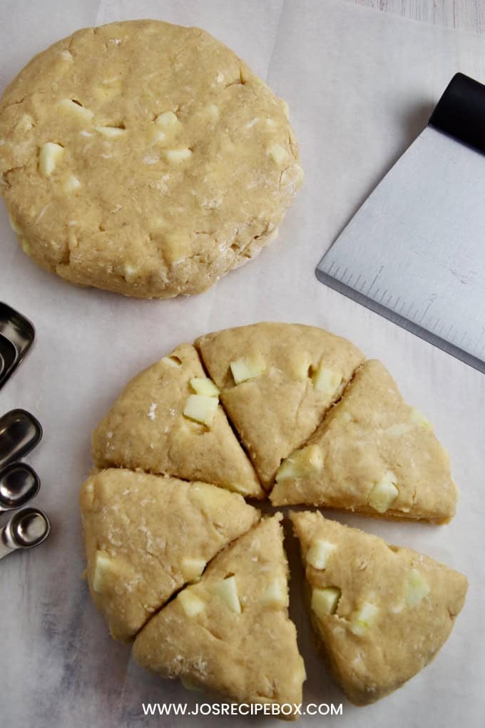 Apple Cinnamon Scones