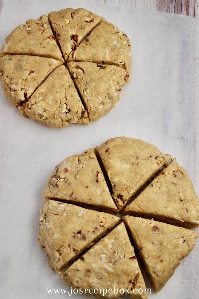 Sweet Maple Pecan Scones