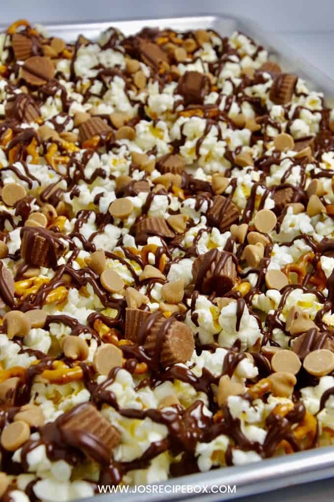 Peanut Butter Cup Popcorn